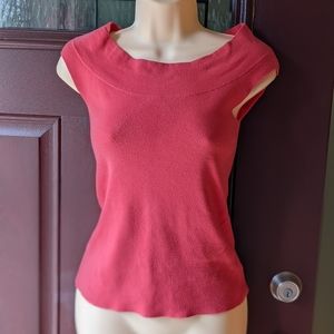 BR sleeveless boatneck top